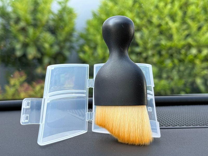 Detailingový štěteček Amio